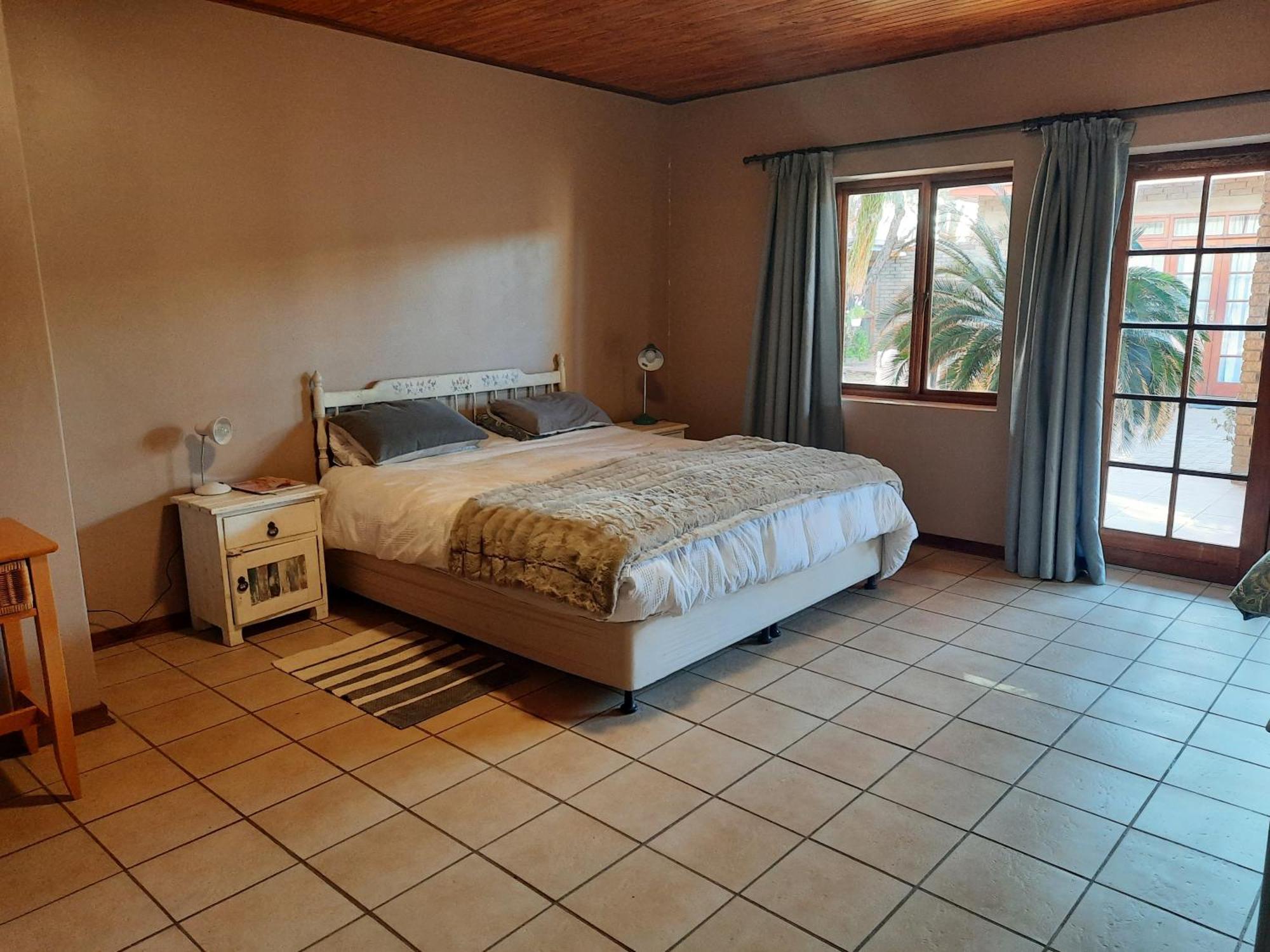 Terra Rouge Guestfarm & Sonstraal Farmhouse Koës Extérieur photo